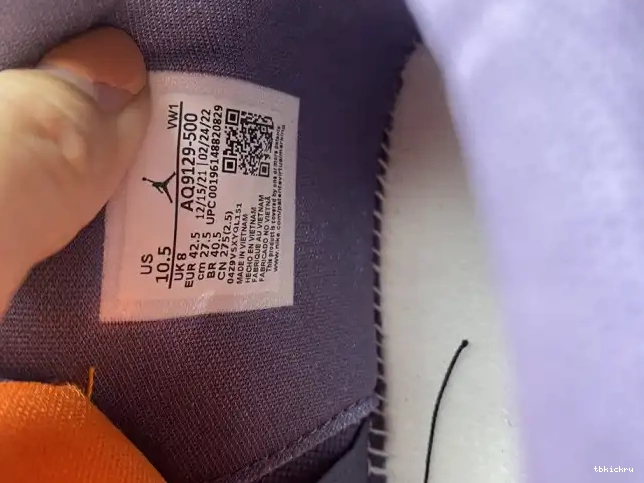 Reps TBkick Jordan WMNS Canyon 4 AQ9129-500 Air Purple 0419